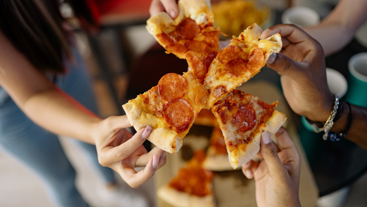 🎮 Soirée gaming entre amis à Marseille ? Pizza, pâtes & tiramisu chez Papé Pizza !
